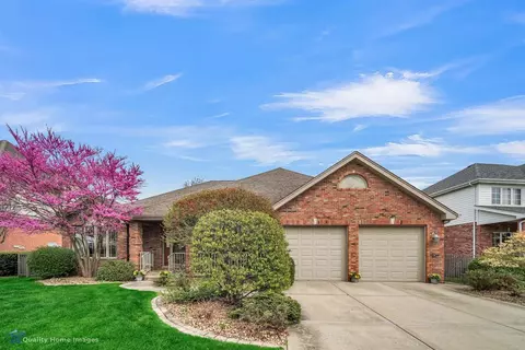 9999 Margo Ln, Munster, IN 46321 photo 1