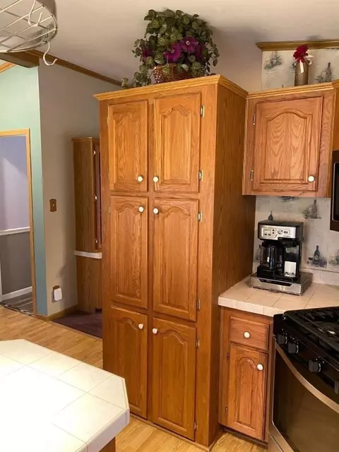 4329 Winesap Ln, Wheatfield, IN 46392 photo 9