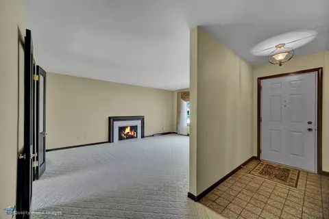 1538 Melbrook Dr, Munster, IN 46321 photo 3