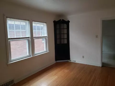1534 Warwick Ave, Whiting, IN 46394 photo 5