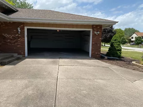 1154 Thicket Ln, Munster, IN 46321 photo 3