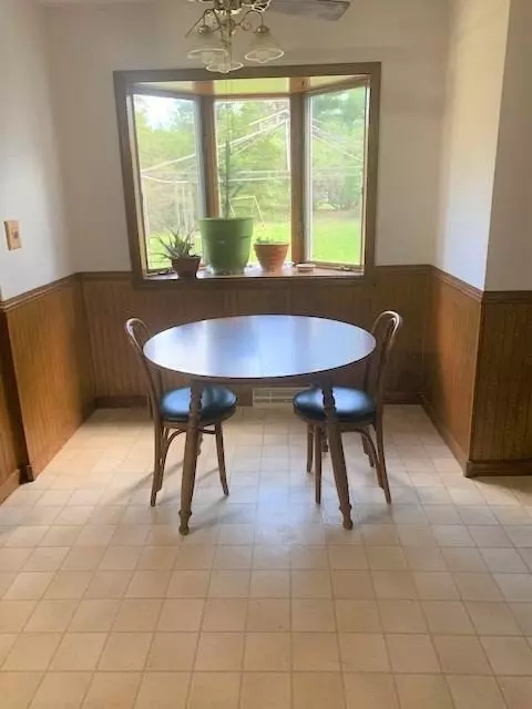 7011 Tranquility Dr, De Motte, IN 46310 photo 7