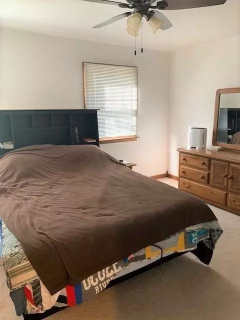 7011 Tranquility Dr, De Motte, IN 46310 photo 14