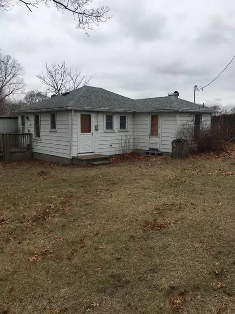 3920 Ross Rd, Gary, IN 46408 photo 2
