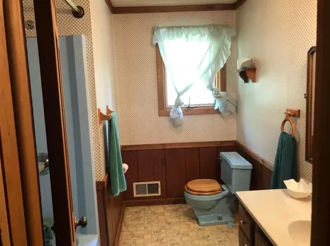 3908 N 400, Rolling Prairie, IN 46371 photo 13