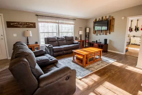 10148 Crane Ct, Wheatfield, IN 46392 photo 3