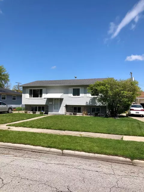 1235 N Jay St, Griffith, IN 46319 photo 3