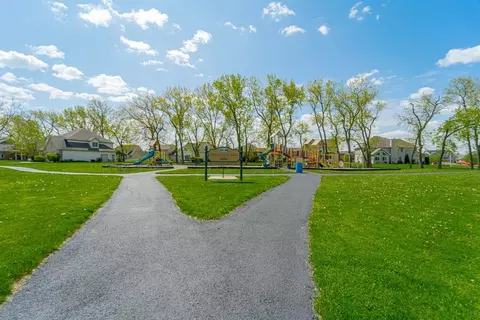 307 Salisbury Dr, Munster, IN 46321 photo 49