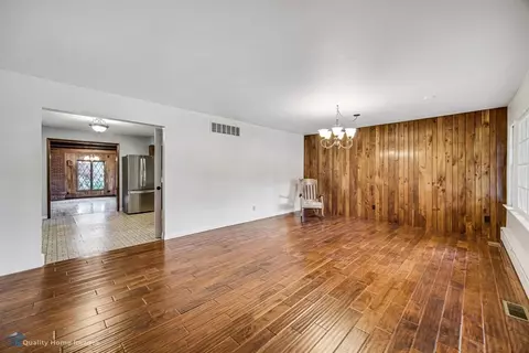 8425 Harrison Ave, Munster, IN 46321 photo 10