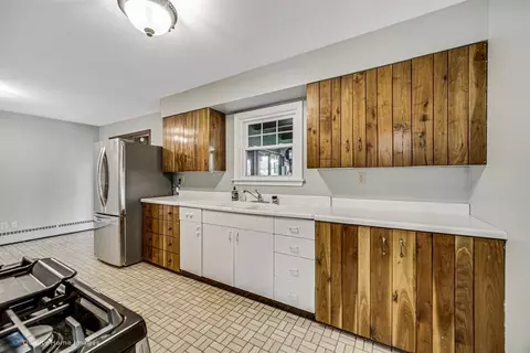 8425 Harrison Ave, Munster, IN 46321 photo 14