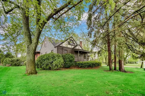 8425 Harrison Ave, Munster, IN 46321 photo 4