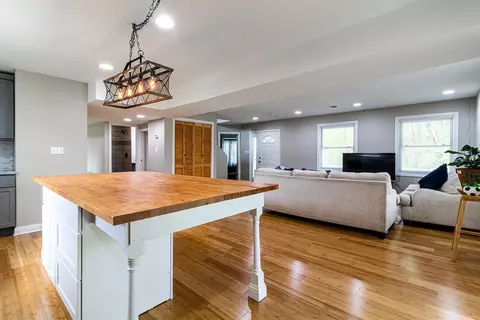 2424 Marshall St, Gary, IN 46404 photo 11