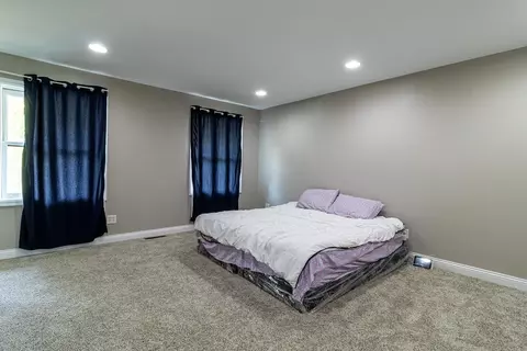 2424 Marshall St, Gary, IN 46404 photo 17