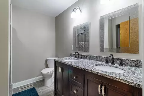 2424 Marshall St, Gary, IN 46404 photo 18