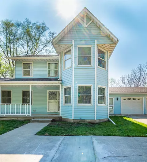 2424 Marshall St, Gary, IN 46404 photo 3