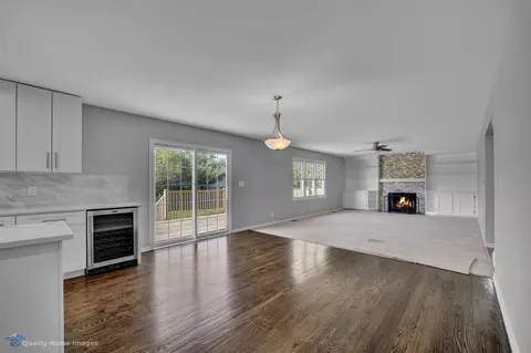 233 Valley View Ln, Dyer, IN 46311 photo 6