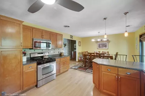 140 E Oak Hill Rd, Porter, IN 46304 photo 9