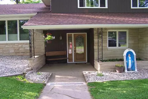 140 E Oak Hill Rd, Porter, IN 46304 photo 2