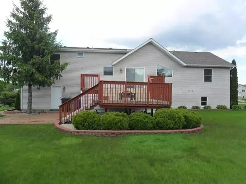 8912 King Pl, Crown Point, IN 46307 photo 2