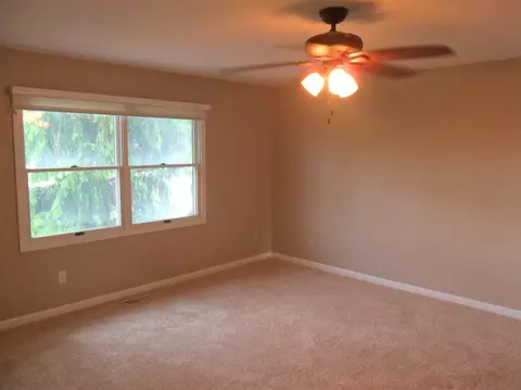 8912 King Pl, Crown Point, IN 46307 photo 14