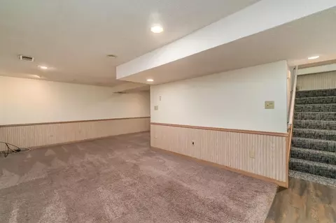 2708 W 39th Pl, Gary, IN 46408 photo 16