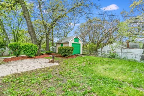 2708 W 39th Pl, Gary, IN 46408 photo 4