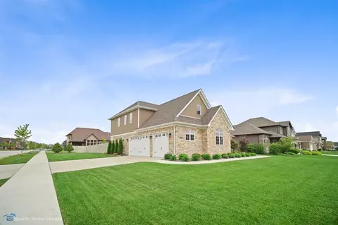 9890 Garden Way, Saint John, IN 46373 photo 2