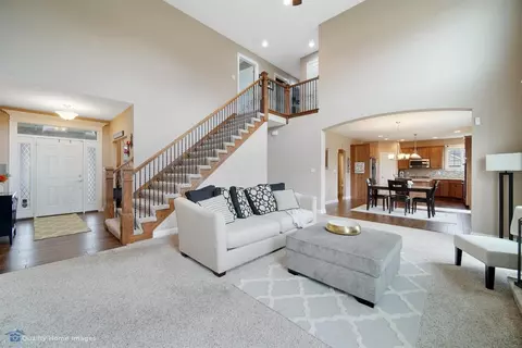 9890 Garden Way, Saint John, IN 46373 photo 3