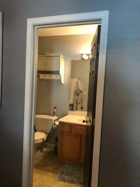 1175 Carol St, Burns Harbor, IN 46304 photo 8