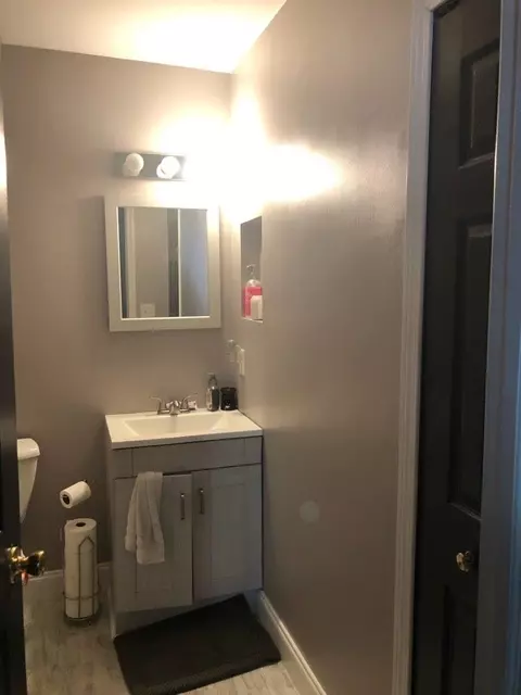 1175 Carol St, Burns Harbor, IN 46304 photo 10