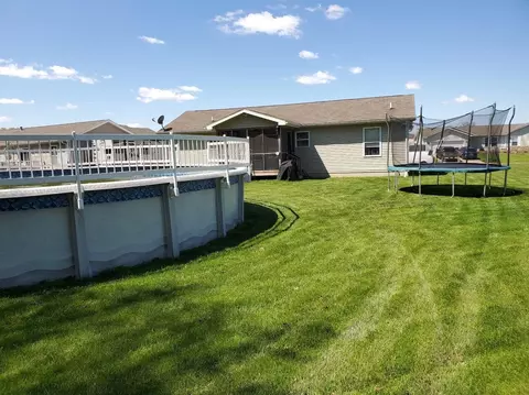 1175 Carol St, Burns Harbor, IN 46304 photo 14