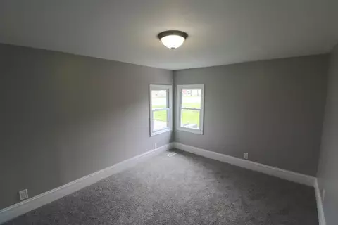 569 E Anderson St, Crown Point, IN 46307 photo 24
