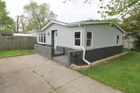 569 E Anderson St, Crown Point, IN 46307 photo 1
