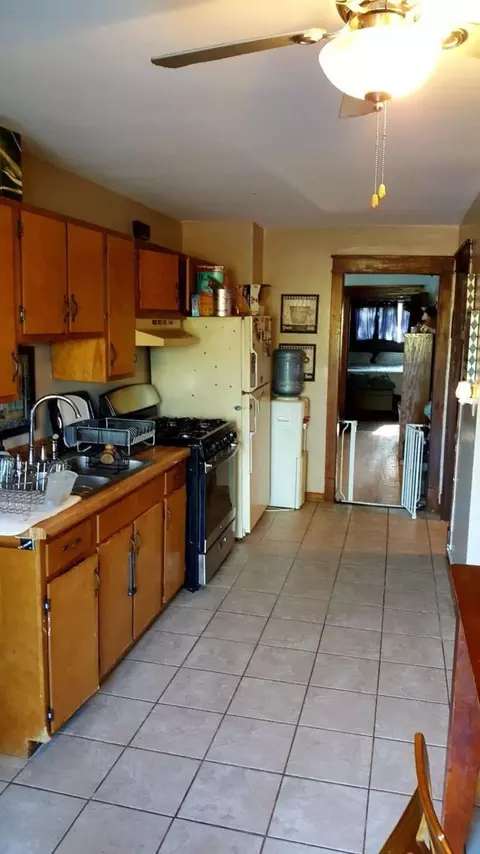 1825 Davis Ave, Whiting, IN 46394 photo 10