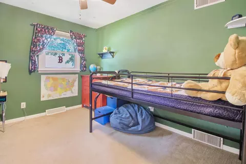 606 Jackson Ave, Dyer, IN 46311 photo 9