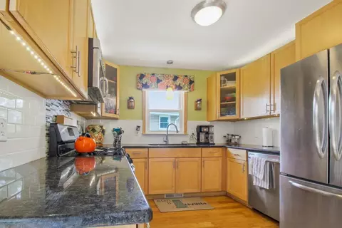 606 Jackson Ave, Dyer, IN 46311 photo 5
