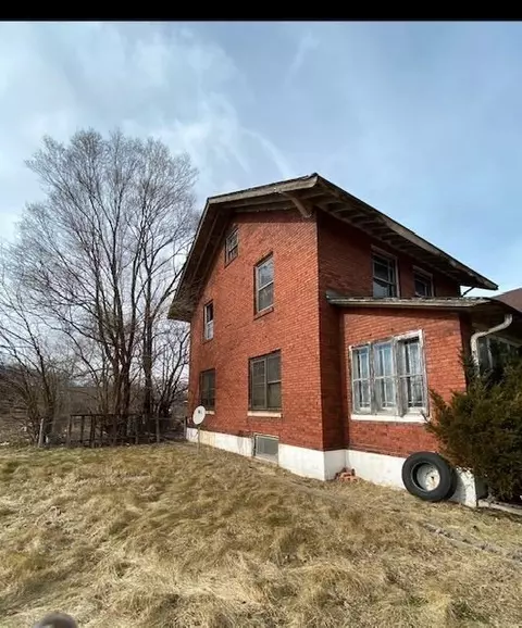 532 Buchanan St, Gary, IN 46402 photo 3