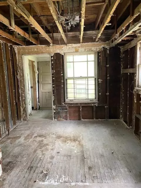 532 Buchanan St, Gary, IN 46402 photo 4
