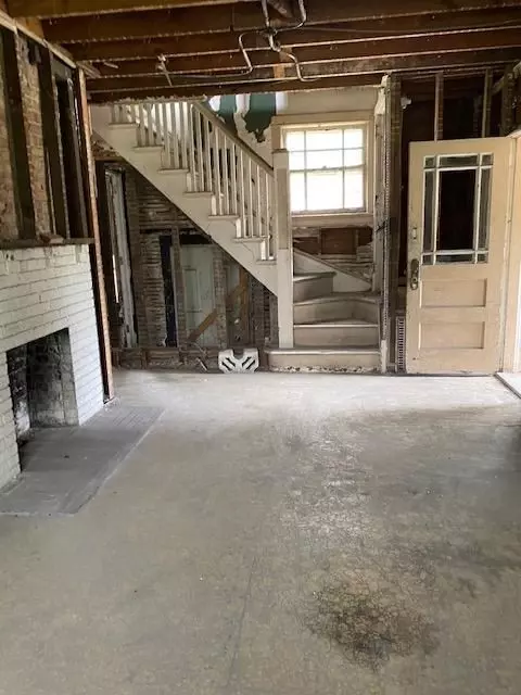 532 Buchanan St, Gary, IN 46402 photo 10