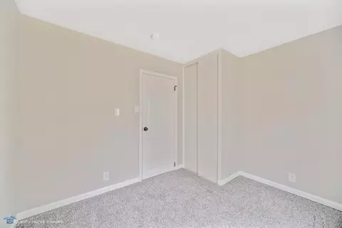 6630 Ohio Ave, Hammond, IN 46323 photo 13