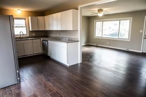 904 Harrison Pl, Dyer, IN 46311 photo 3