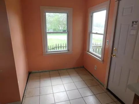 141 N Lindberg St, Griffith, IN 46319 photo 10