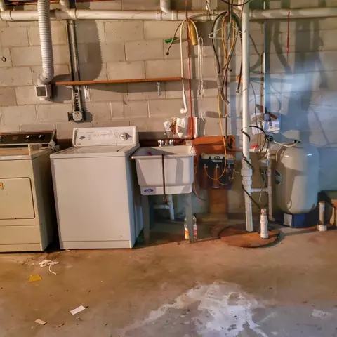 7354 S Rustic Dr, De Motte, IN 46310 photo 12
