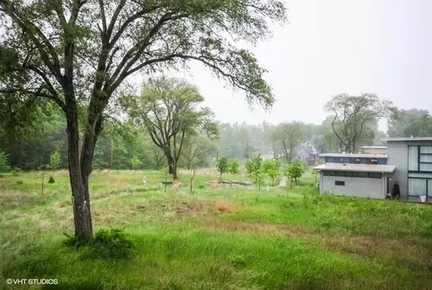 1072 N County Line Rd, Gary, IN 46403 photo 2