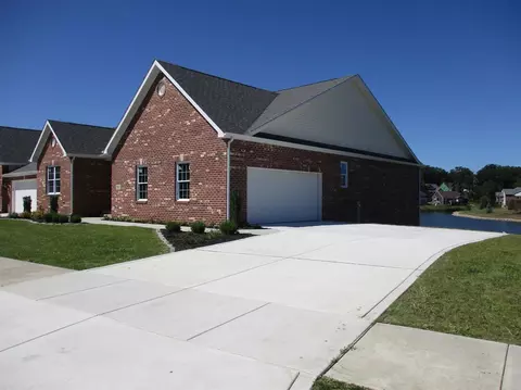 913 Aaron Ct, Crown Point, IN 46307 photo 3