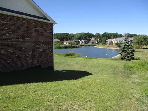 913 Aaron Ct, Crown Point, IN 46307 photo 4