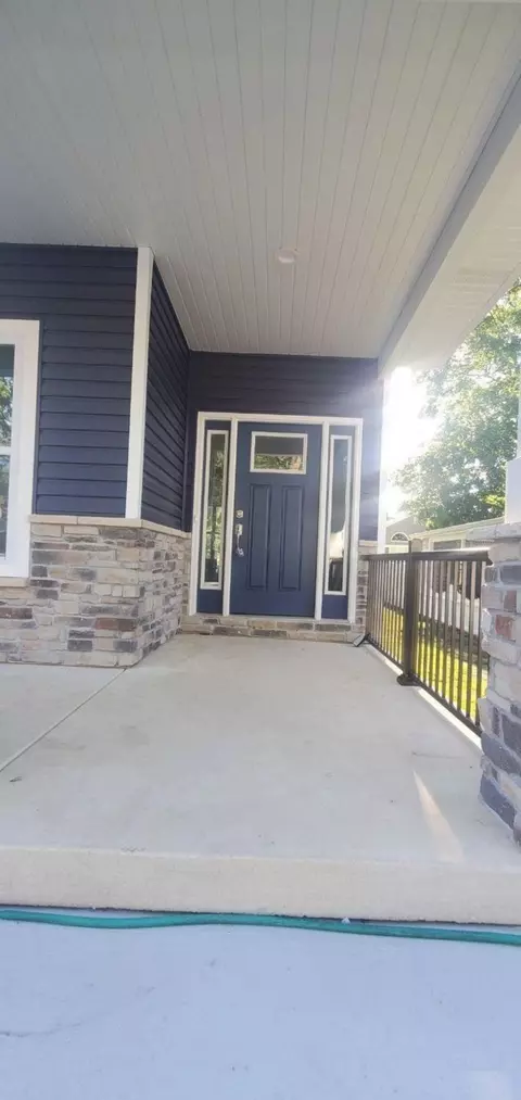 247 S Ridge St, Crown Point, IN 46307 photo 3
