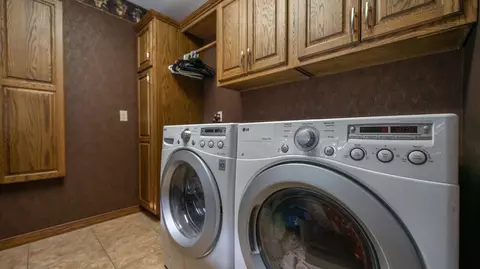 183 E 700, Kouts, IN 46347 photo 22