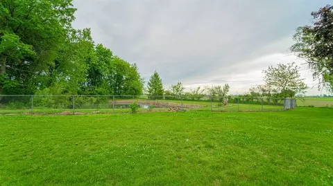 183 E 700, Kouts, IN 46347 photo 39