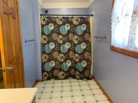 3141 W 45th Pl, Gary, IN 46408 photo 9